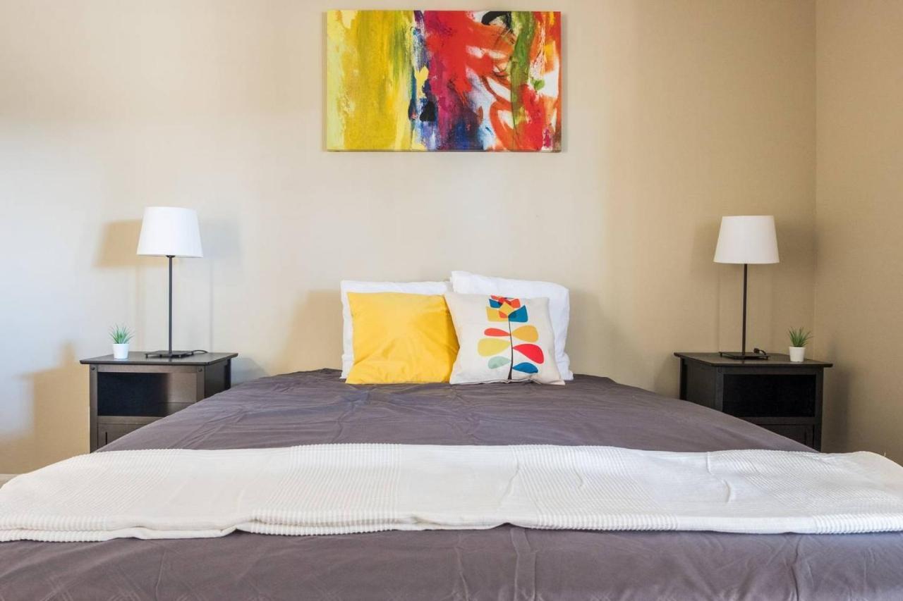 Colorful + Spacious 2Br | Near Spectrum + Stadium Charlotte Extérieur photo